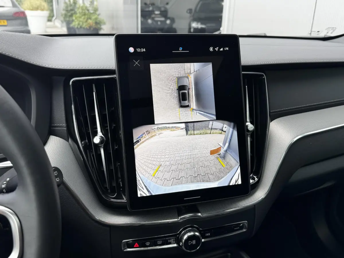 2.0 T8 Plug-in hybrid AWD Ultra Black Edition Facelift | 455 PK | Pano | Luchtvering | 360 Camera | Trekhaak
