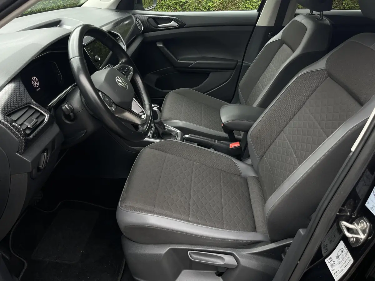 1.0 TSI Automaat R-Line | KEYLESS ENTRY/START | ADAPTIEVE CRUISE CONTROL | ACHTERUITRIJCAMERA