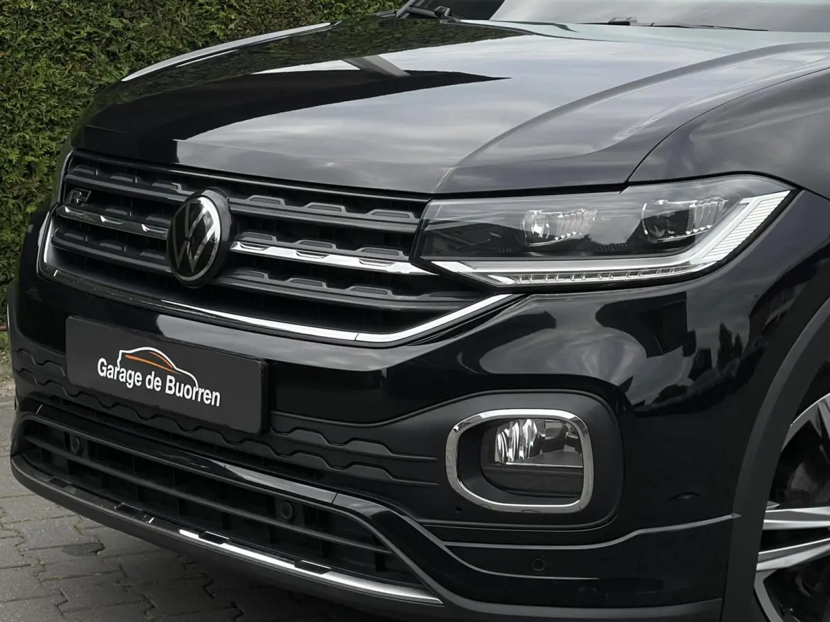 1.0 TSI Automaat R-Line | KEYLESS ENTRY/START | ADAPTIEVE CRUISE CONTROL | ACHTERUITRIJCAMERA