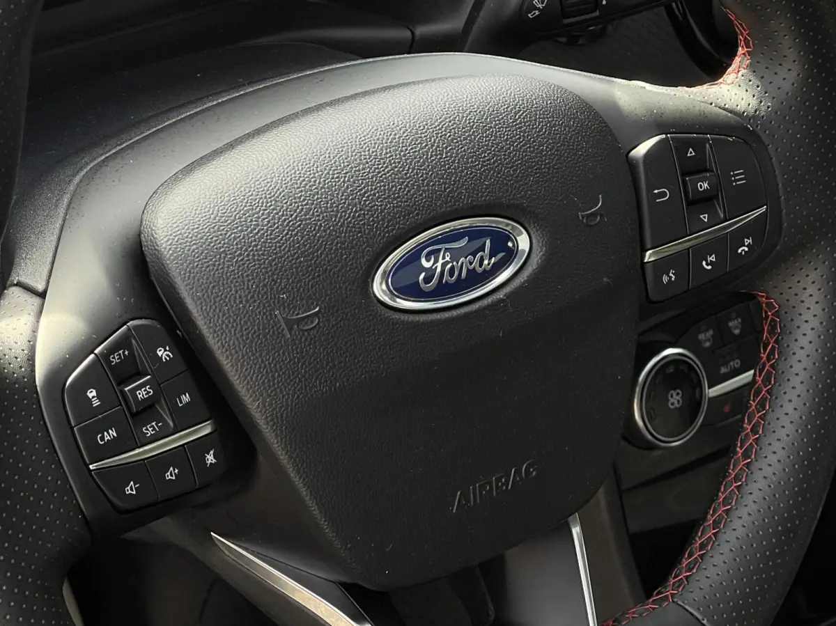 1.0 EcoBoost ST-Line X | PANORAMADAK | ELEKTRISCHE KOFFERBAK | B&O GELUIDSINSTALLATIE
