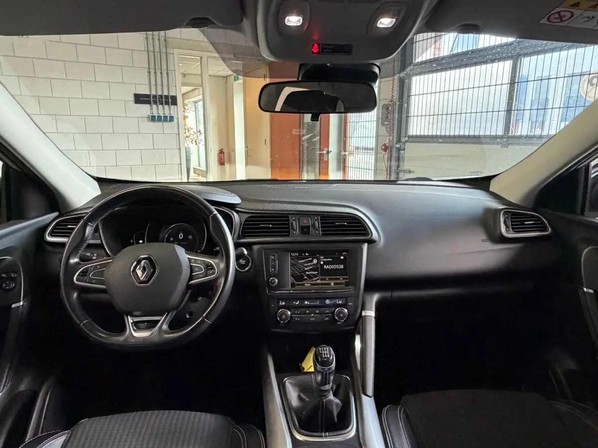 1.2 TCe Bose Camera, carplay, Navi, Leer