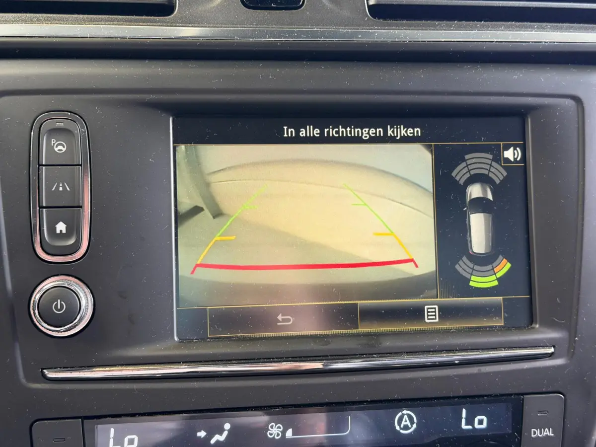 1.2 TCe Bose Camera, carplay, Navi, Leer