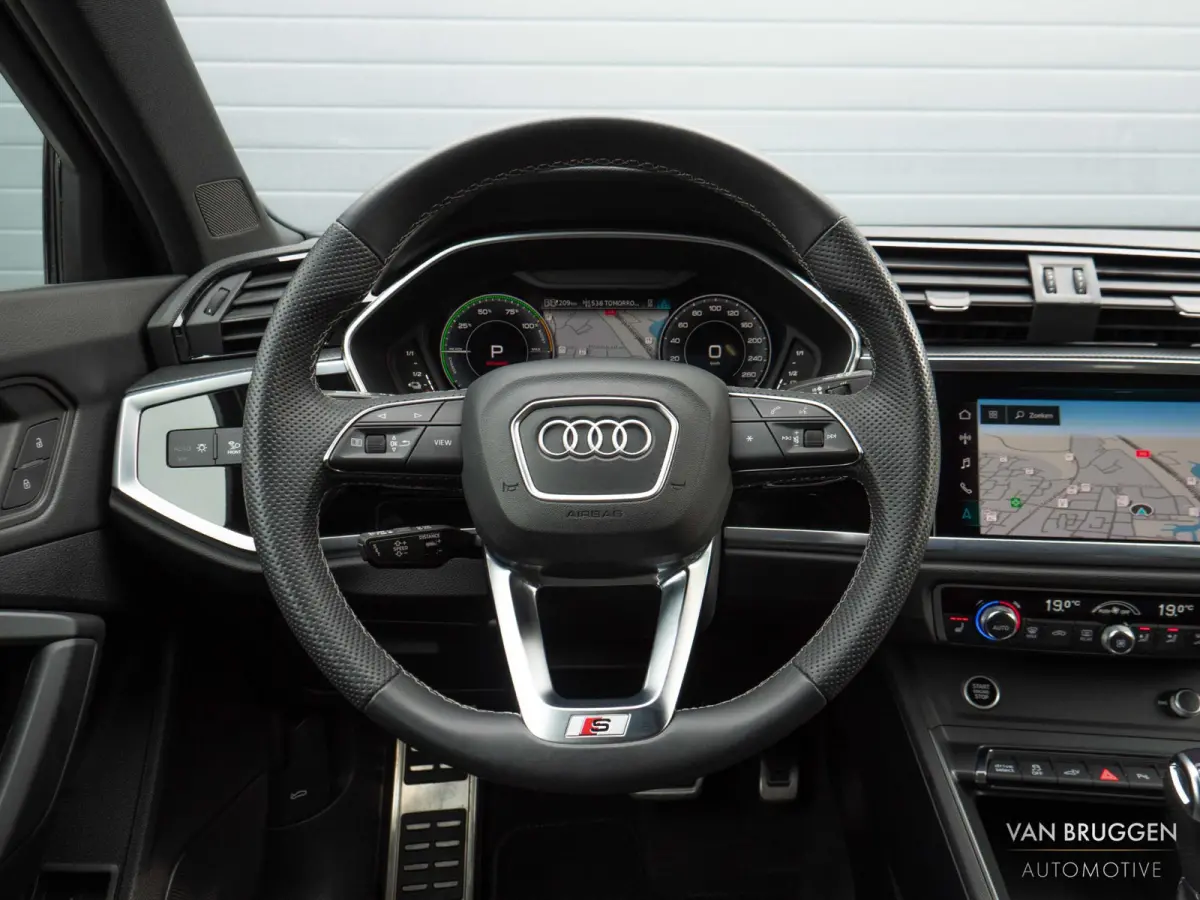 45 TFSI e S-Line Exclusive SONOS Keyless Sfeer BTW RSQ3 Matrix