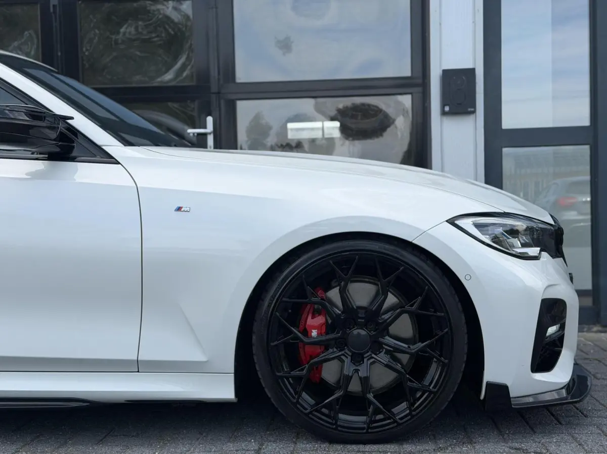 330e High Executive / M-Sport / Pano / LASER / L