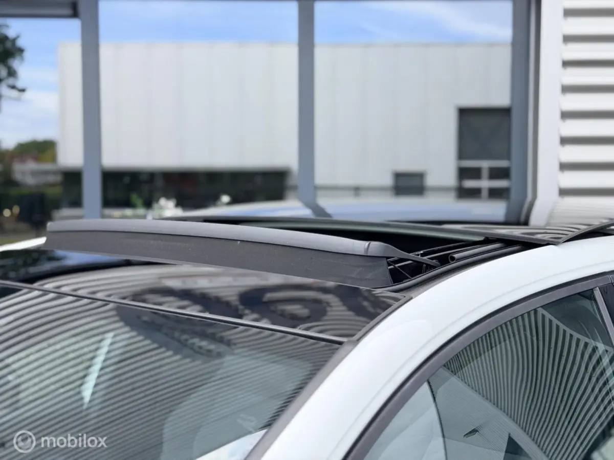 1.5 eTSI R-Line 1e Eig NIEUWSTAAT!!!