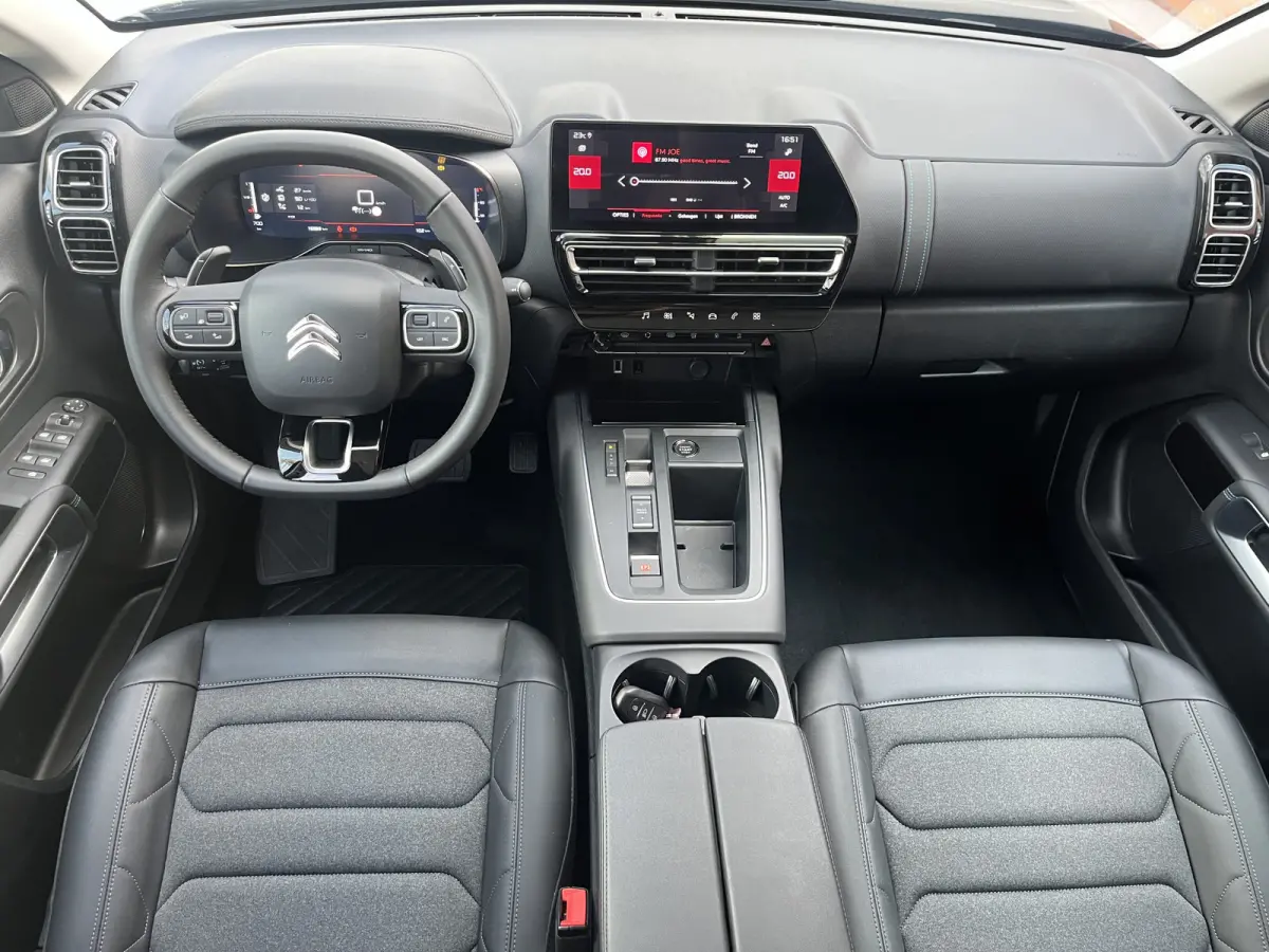 Hybrid 136 Max | Keyless | Adaptive Cruise Control | Carplay/Android Auto | Camera achter | Parkeersensoren voor + achter |