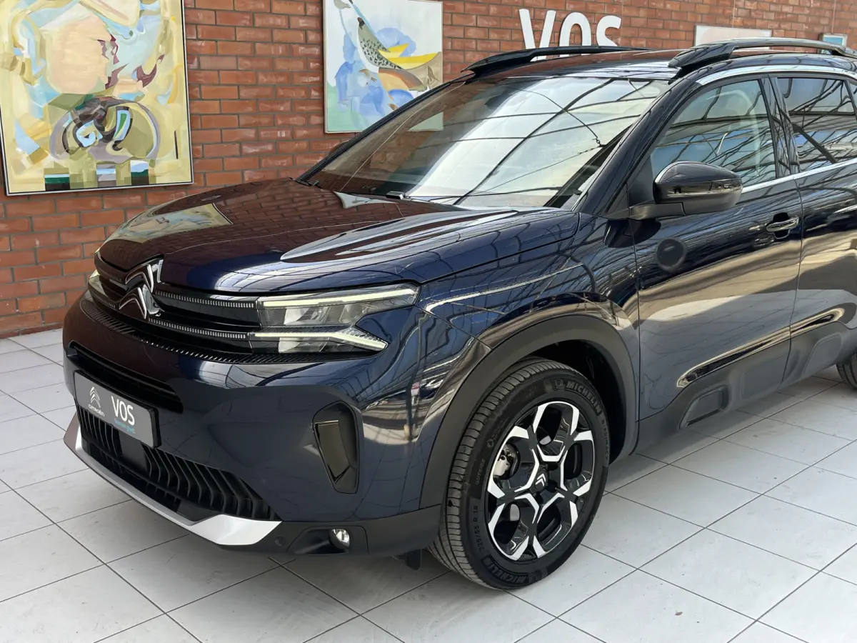 Hybrid 136 Max | Keyless | Adaptive Cruise Control | Carplay/Android Auto | Camera achter | Parkeersensoren voor + achter |