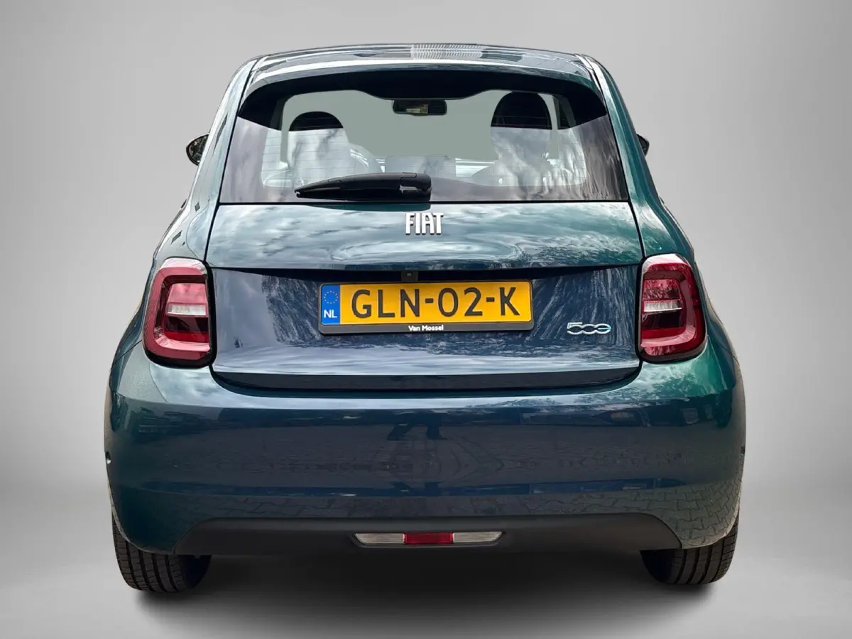 Icon 42 kWh | Navigatie | Stoelverwarming | Parkeersensoren Voor + achter | Camera | Apple carplay/Andoird Auto |