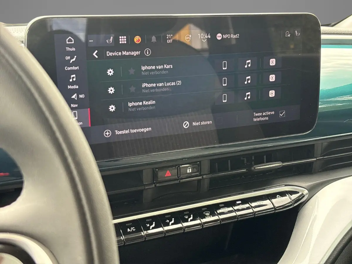 Icon 42 kWh | Navigatie | Stoelverwarming | Parkeersensoren Voor + achter | Camera | Apple carplay/Andoird Auto |