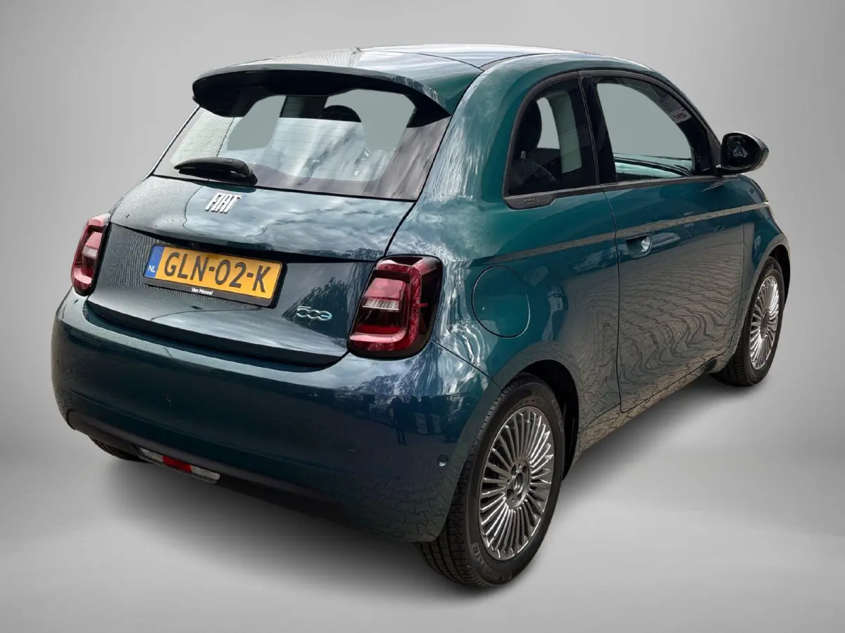 Icon 42 kWh | Navigatie | Stoelverwarming | Parkeersensoren Voor + achter | Camera | Apple carplay/Andoird Auto |