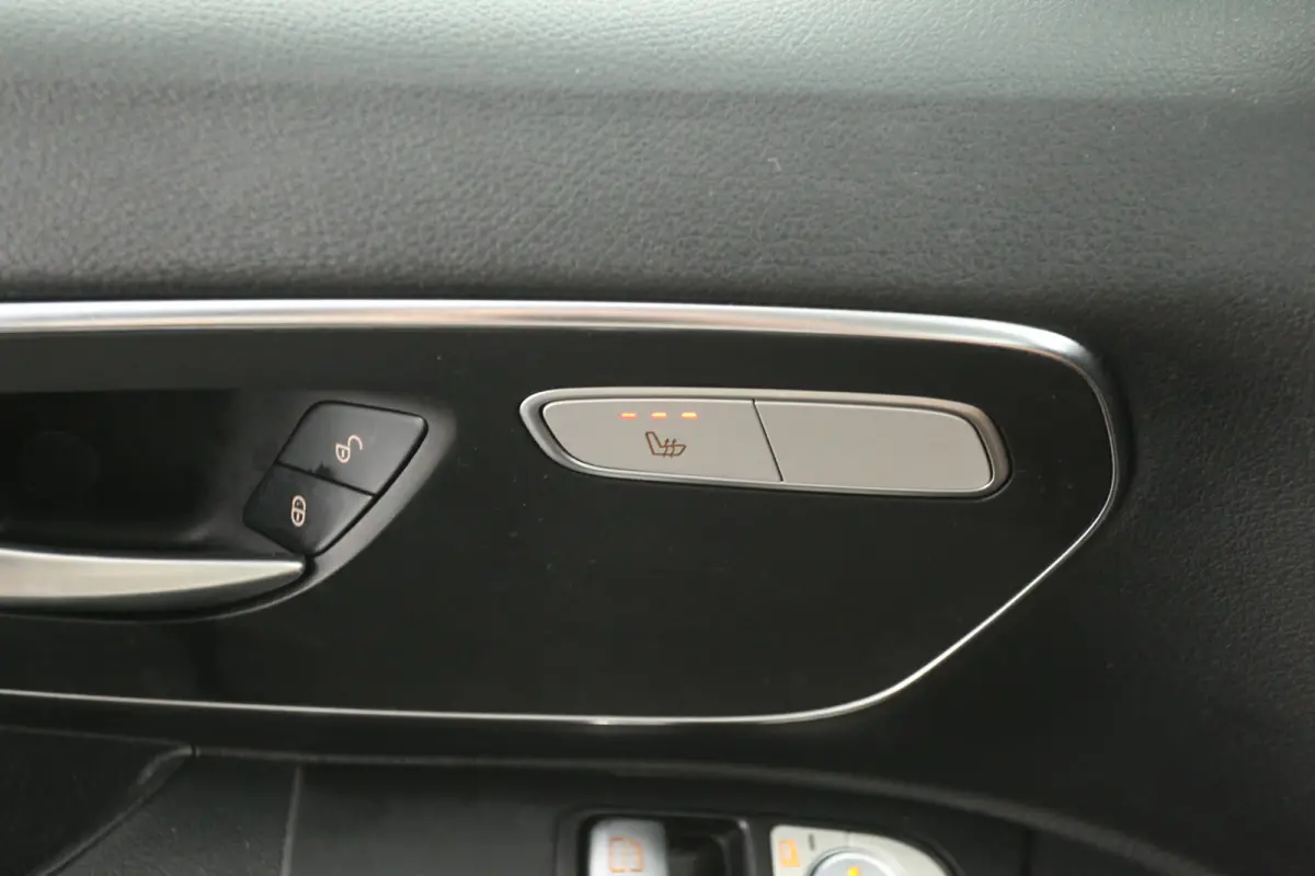 114 CDI Lang | Automaat | Airco | Cruise | 3 Zits | Carplay | Parkeersens.