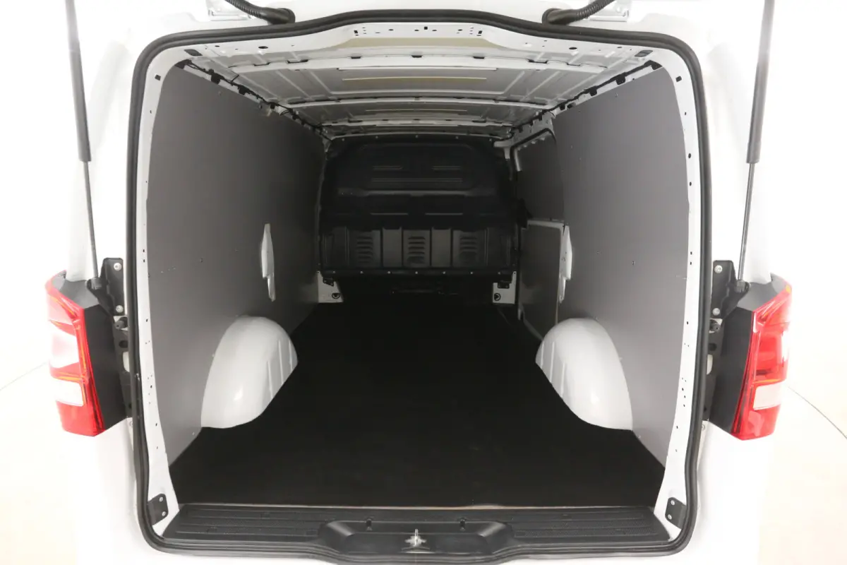 114 CDI Lang | Automaat | Airco | Cruise | 3 Zits | Carplay | Parkeersens.