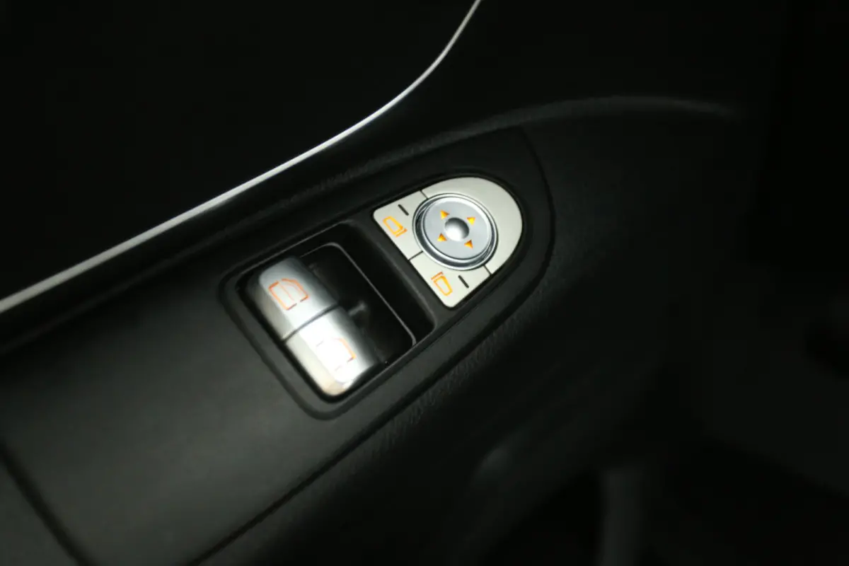 114 CDI Lang | Automaat | Airco | Cruise | 3 Zits | Carplay | Parkeersens.