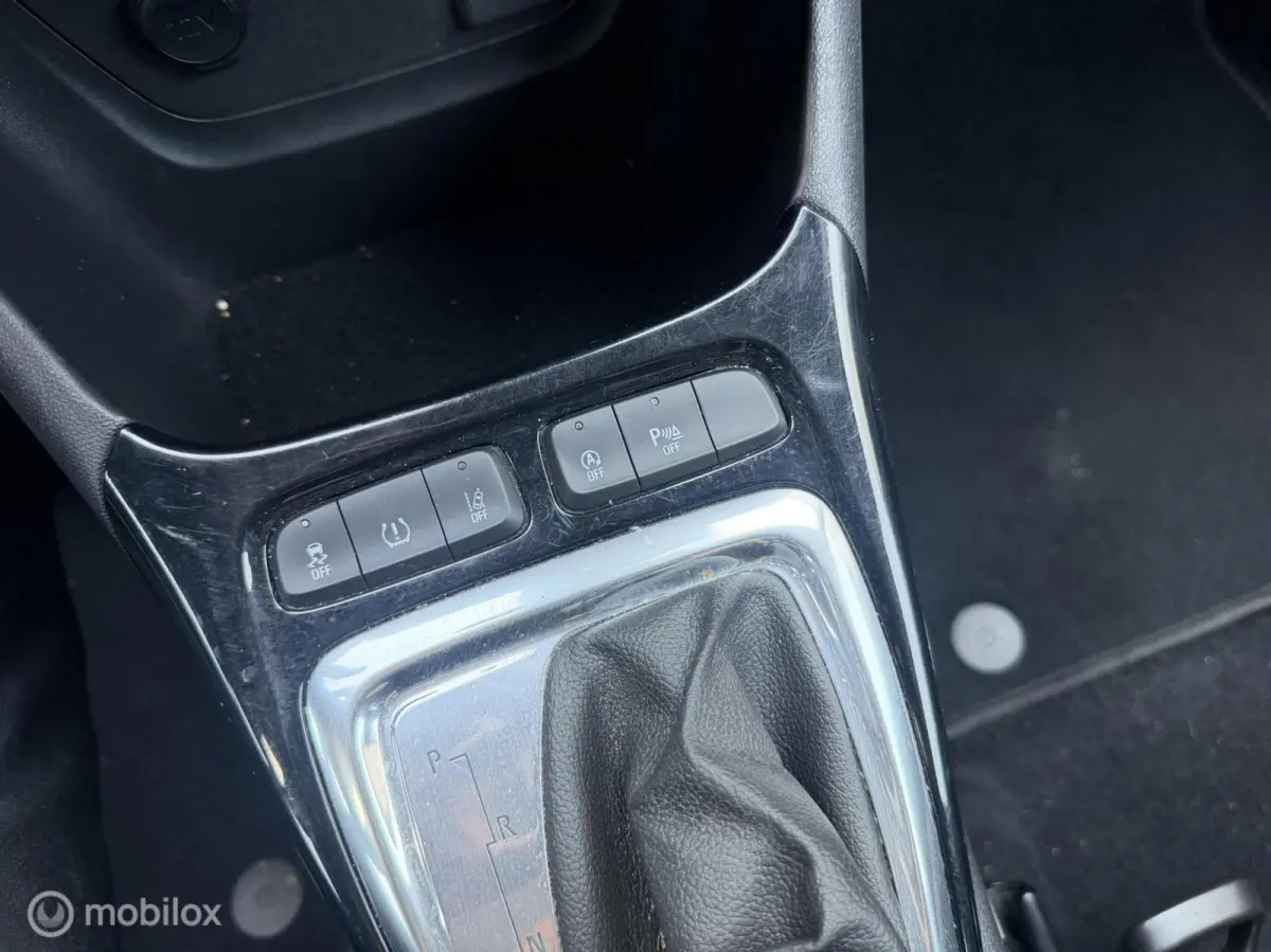 1.2 Turbo Innovation AUTOMAAT / NAVI /TREKHAAK
