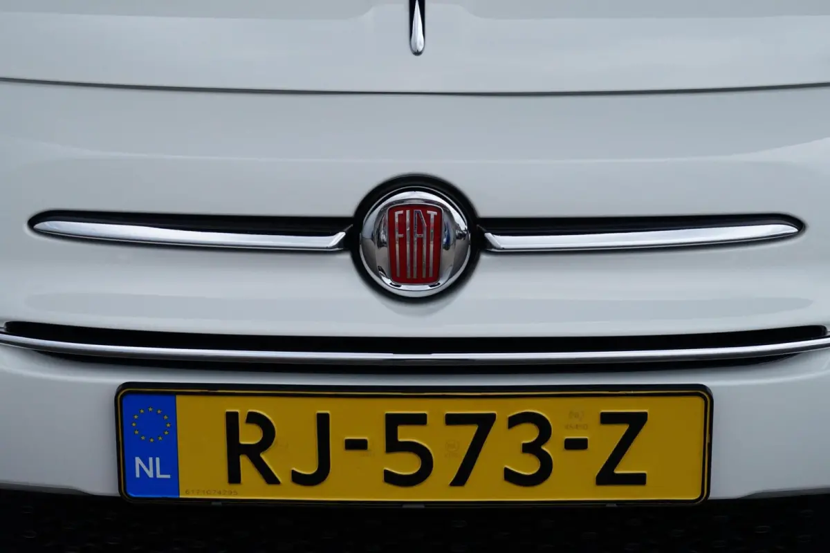 0.9 TwinAir Turbo Anniversario, NL, CarPlay, cruise
