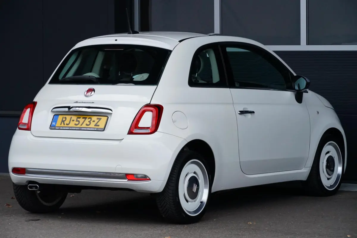 0.9 TwinAir Turbo Anniversario, NL, CarPlay, cruise