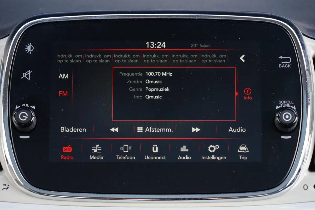 0.9 TwinAir Turbo Anniversario, NL, CarPlay, cruise