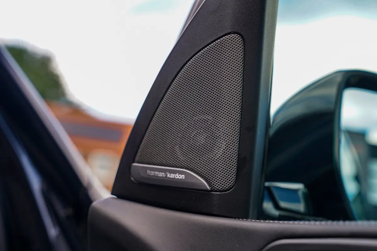 XDrive45e High Executive | Panorama | Harman/Kardon | Driving Assisted | Trekhaak | 22 inch | HuD | Head up Display