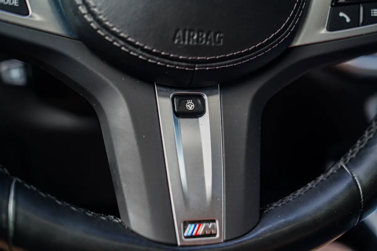 XDrive45e High Executive | Panorama | Harman/Kardon | Driving Assisted | Trekhaak | 22 inch | HuD | Head up Display