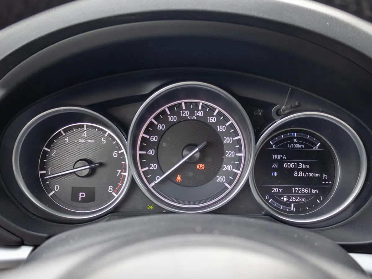 2.0 SkyActiv-G 165 TS+ Trekhaak HUD Stoel/ Stuurverwarming