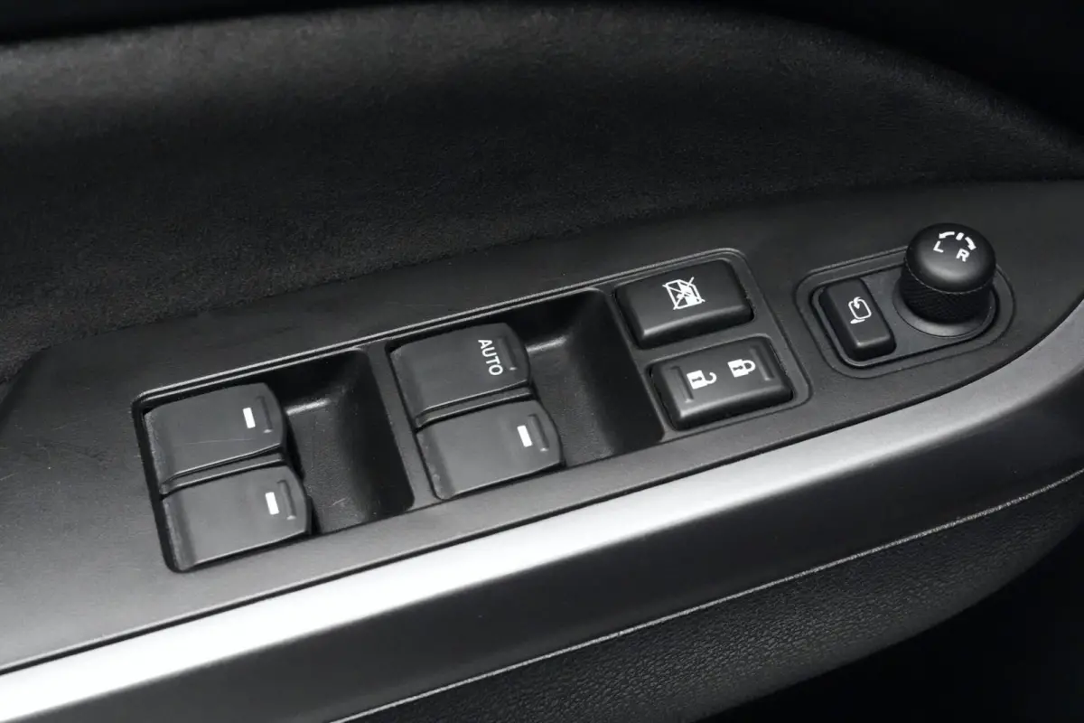 1.4 Boosterjet Style Automaat 140 PK | Pano-dak | CarPlay | Acc | Camera | Stoelverwarming | Keyless |
