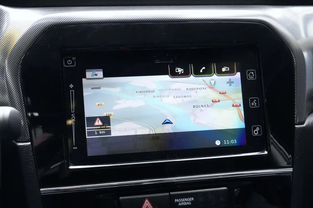 1.4 Boosterjet Style Automaat 140 PK | Pano-dak | CarPlay | Acc | Camera | Stoelverwarming | Keyless |