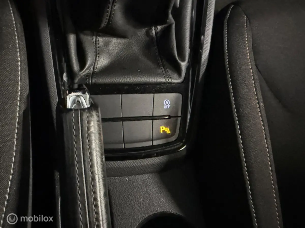 1.0 TSI Business Edition-Camera-116 PK-Carplay