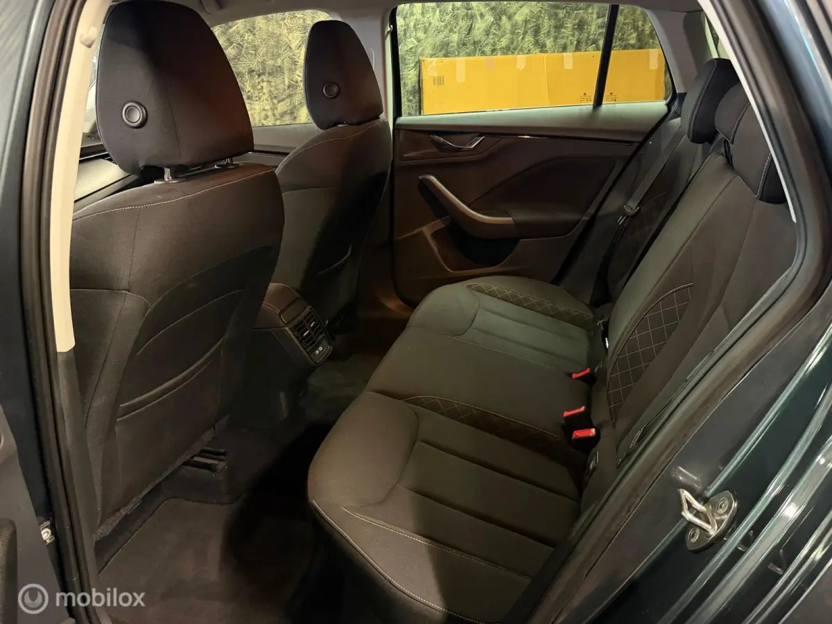 1.0 TSI Business Edition-Camera-116 PK-Carplay