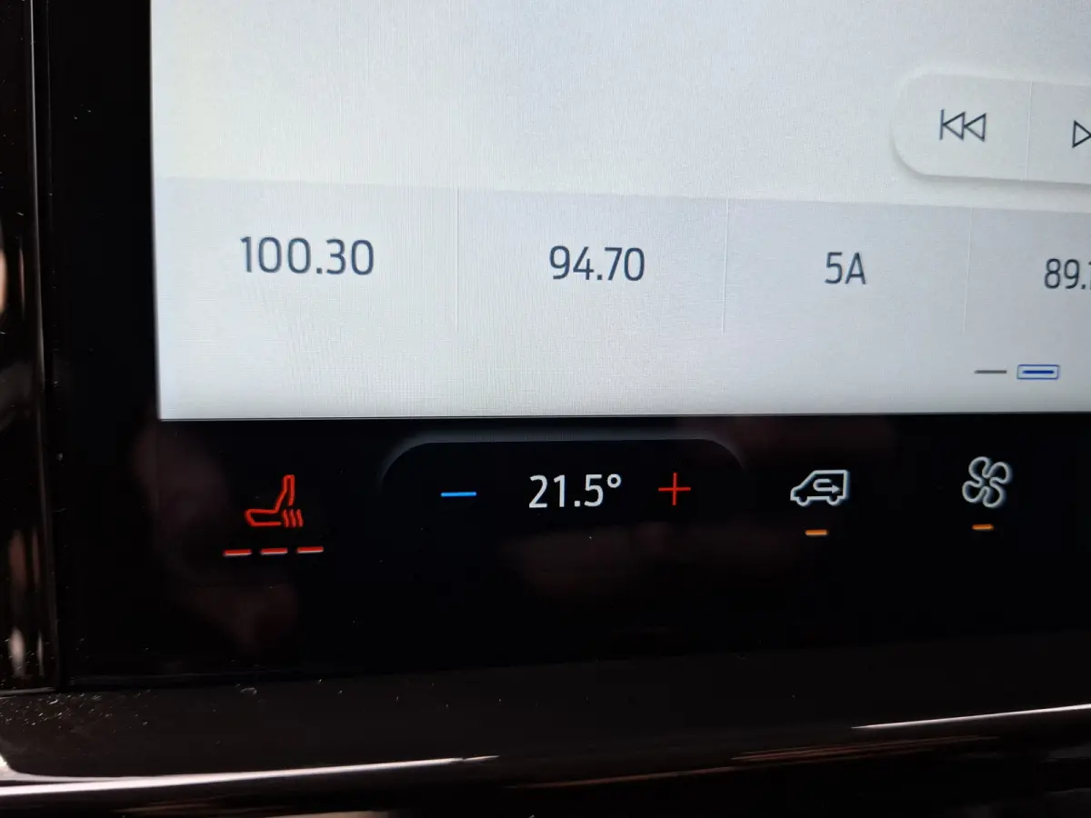 Cust. 340 L2H1 Sport 71 kWh | 370KM WLTP | 2.300 KG trekgewicht | Voorstoelen Verwarmd | Android/Apple Carplay | Nieuw!! |