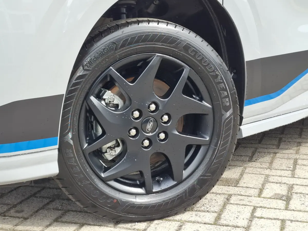 Cust. 340 L2H1 Sport 71 kWh | 370KM WLTP | 2.300 KG trekgewicht | Voorstoelen Verwarmd | Android/Apple Carplay | Nieuw!! |