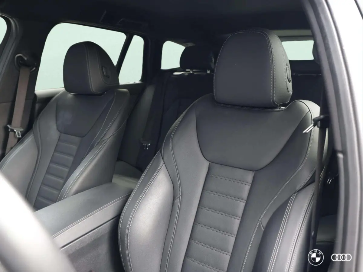 330E xDrive M SPORT 22KW / EL. STOELEN / ACC / HEAD-UP / 360 CAMERA / LEDER / DODEHOEK / 18"