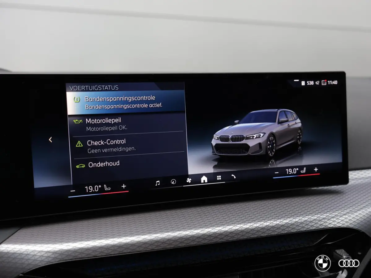 330E xDrive M SPORT 22KW / EL. STOELEN / ACC / HEAD-UP / 360 CAMERA / LEDER / DODEHOEK / 18"
