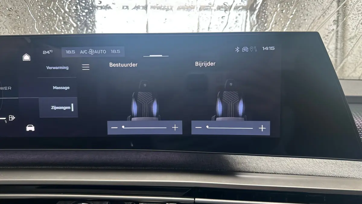 GT | Panoramadak | Stoelmassage Voor | Stoelverwarming Voor en Achter | 360° Camera | Apple Carplay / Android Auto | Draadloze Telefoonlader| Elektrische Achterklep | Adaptive Cruise Contro