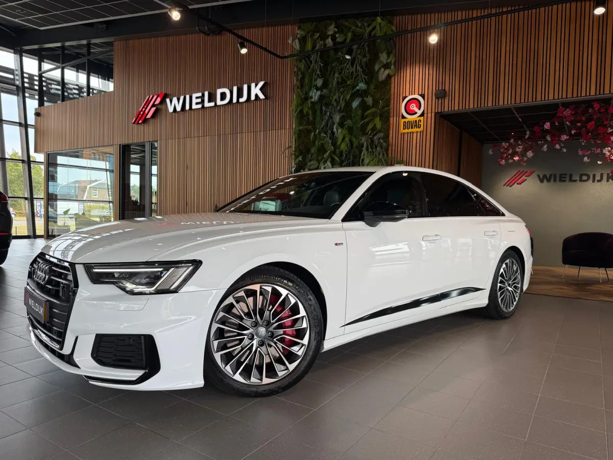 55 TFSI e quattro Competition S-Line Optiek pakket zwart