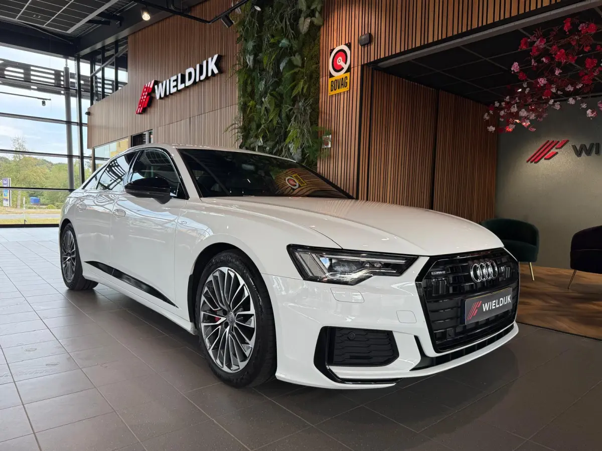 55 TFSI e quattro Competition S-Line Optiek pakket zwart
