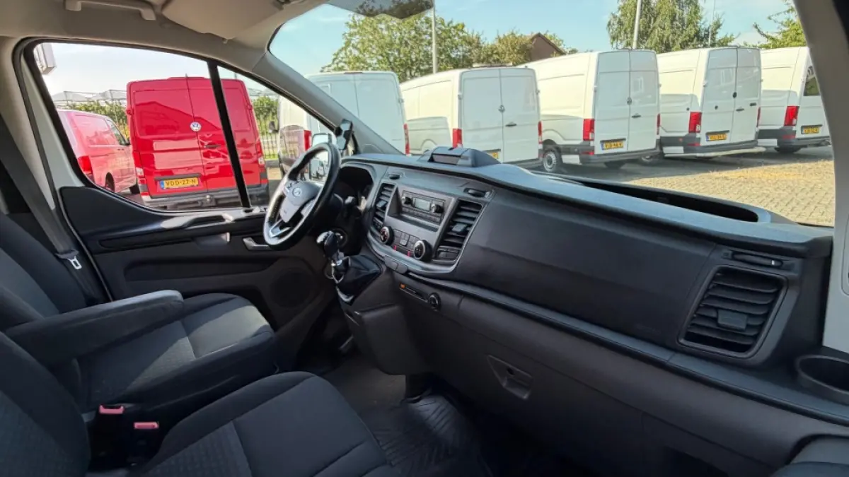 2.0 TDCI 77KW 105PK L2H1 EURO 6 RVS IMPERIAAL/ TREKHAAK 2800KG/ AIRCO/ CRUISE CONTROL/ 100% DEALERONDERHOUDEN
