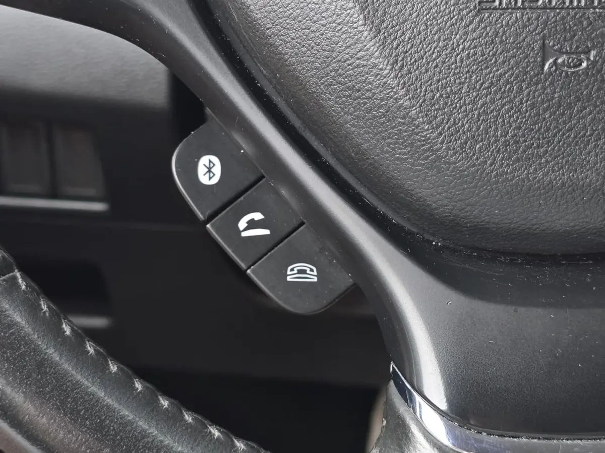 1.2 Exclusive Automaat Xenon/Stoelverw./Airco
