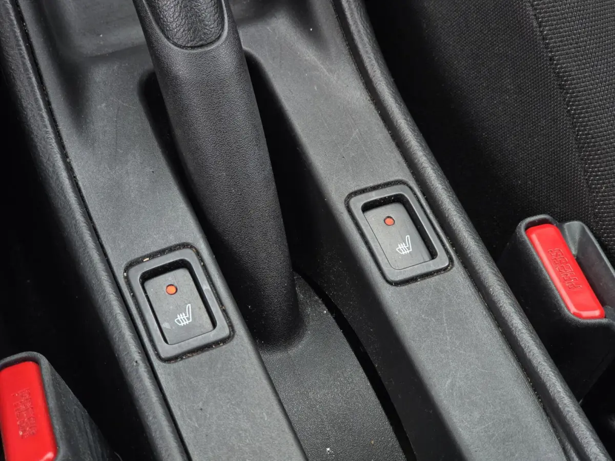1.2 Exclusive Automaat Xenon/Stoelverw./Airco