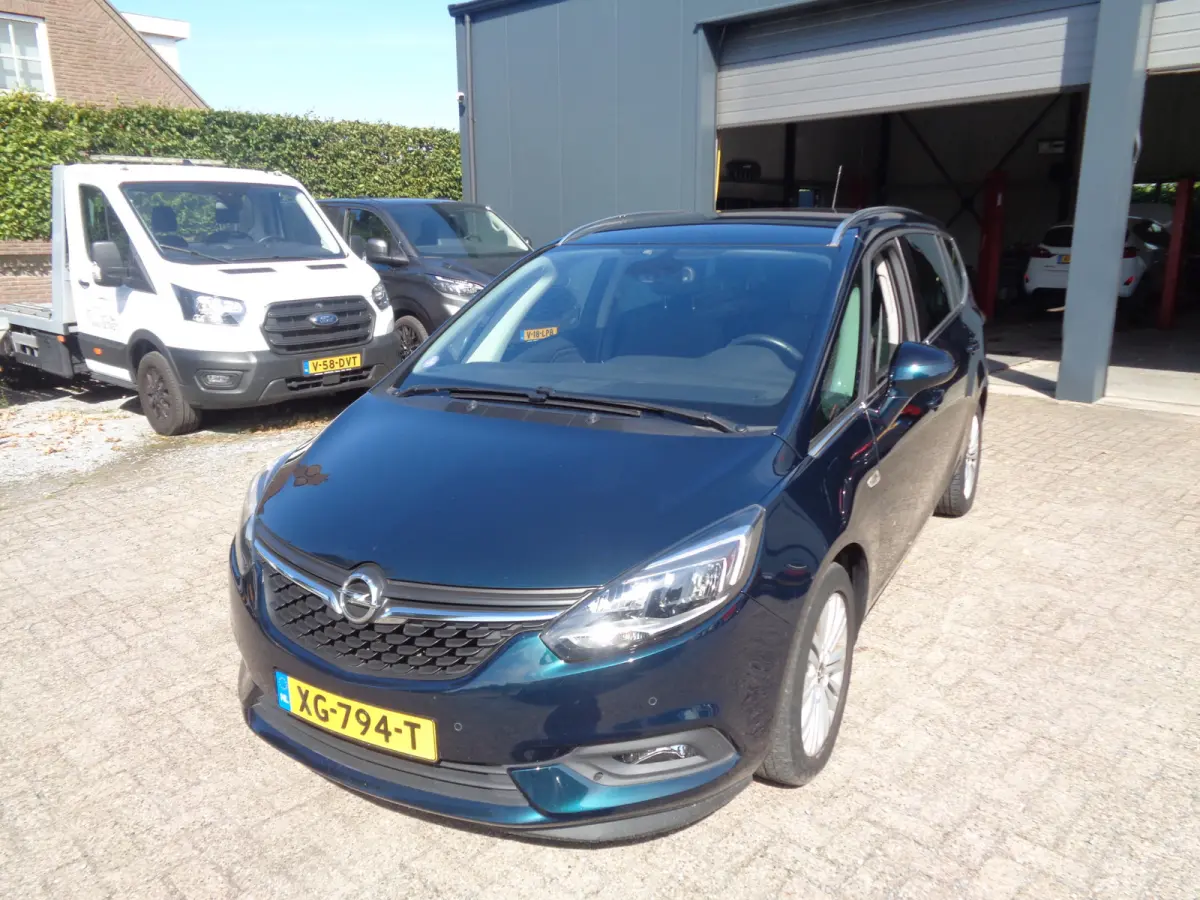 1.4 Turbo Online Edition 7persoons navigatie, airco, pdc v+a, Camera, i link