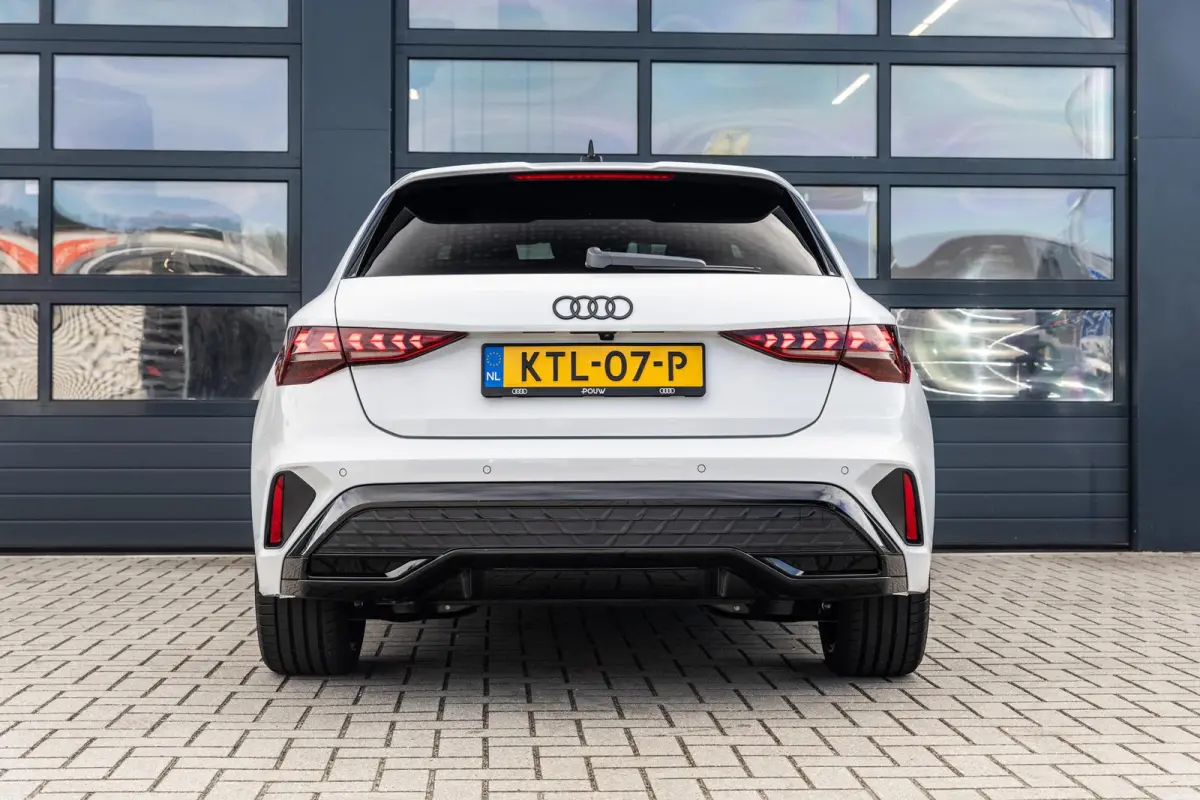 40 TFSIe 204pk S Edition | Panoramadak | 18" Velgen | Adaptive Cruise