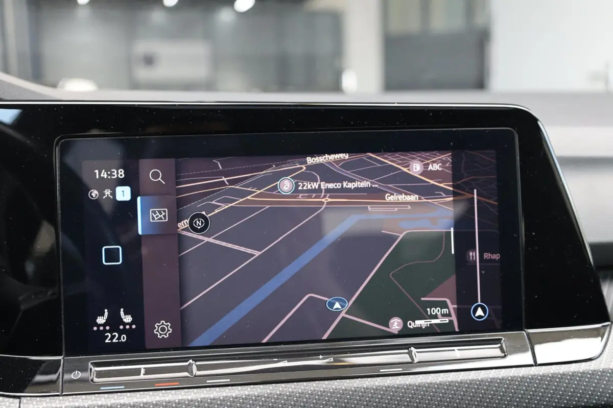 1.5 eTSI R-Line IQ+LED/VIRTUAL/SFEER/ALCANTARA+S.VERWARMING+MASSAGE/18" LMVCAM/ACC/ECC/12 MDN GARANTIE!