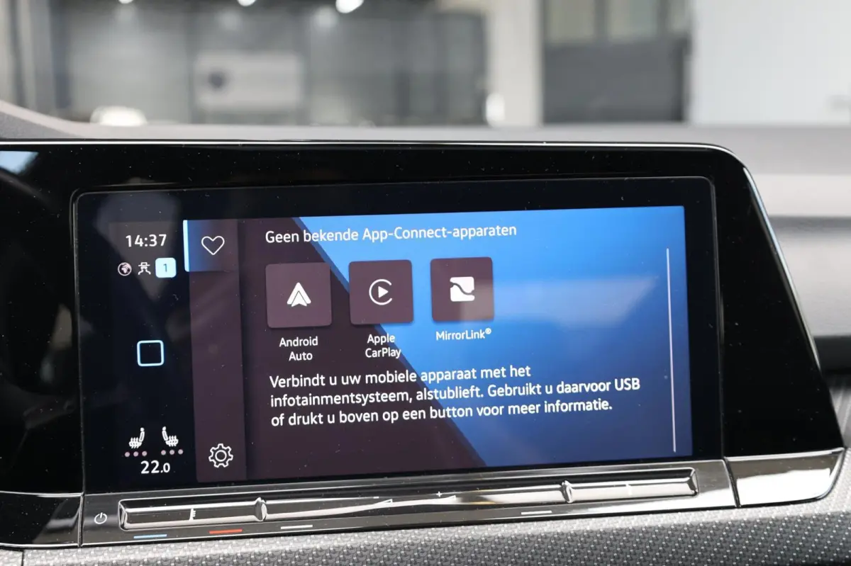 1.5 eTSI R-Line IQ+LED/VIRTUAL/SFEER/ALCANTARA+S.VERWARMING+MASSAGE/18" LMVCAM/ACC/ECC/12 MDN GARANTIE!