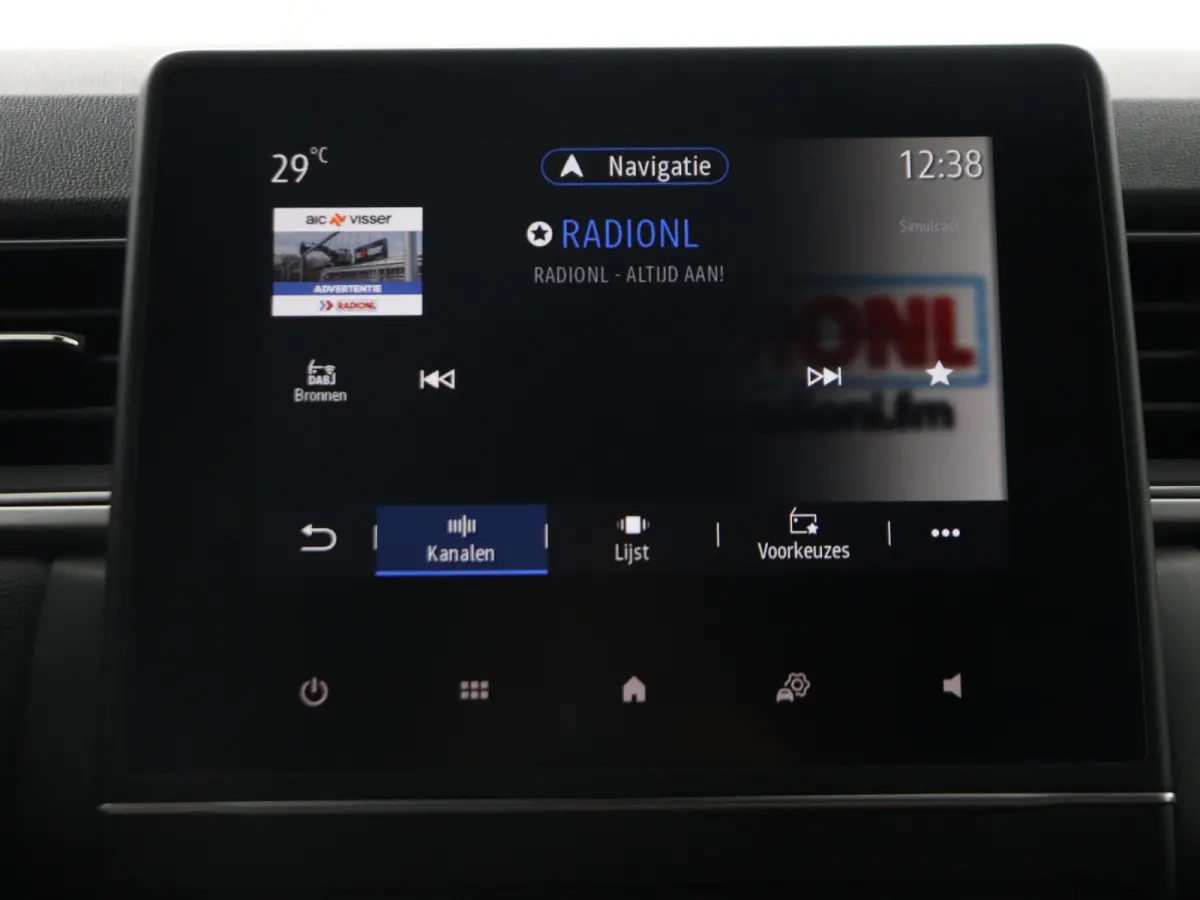 TCe 140 EDC GPF Intens | Automaat | Parkeercamera | Navigatie |