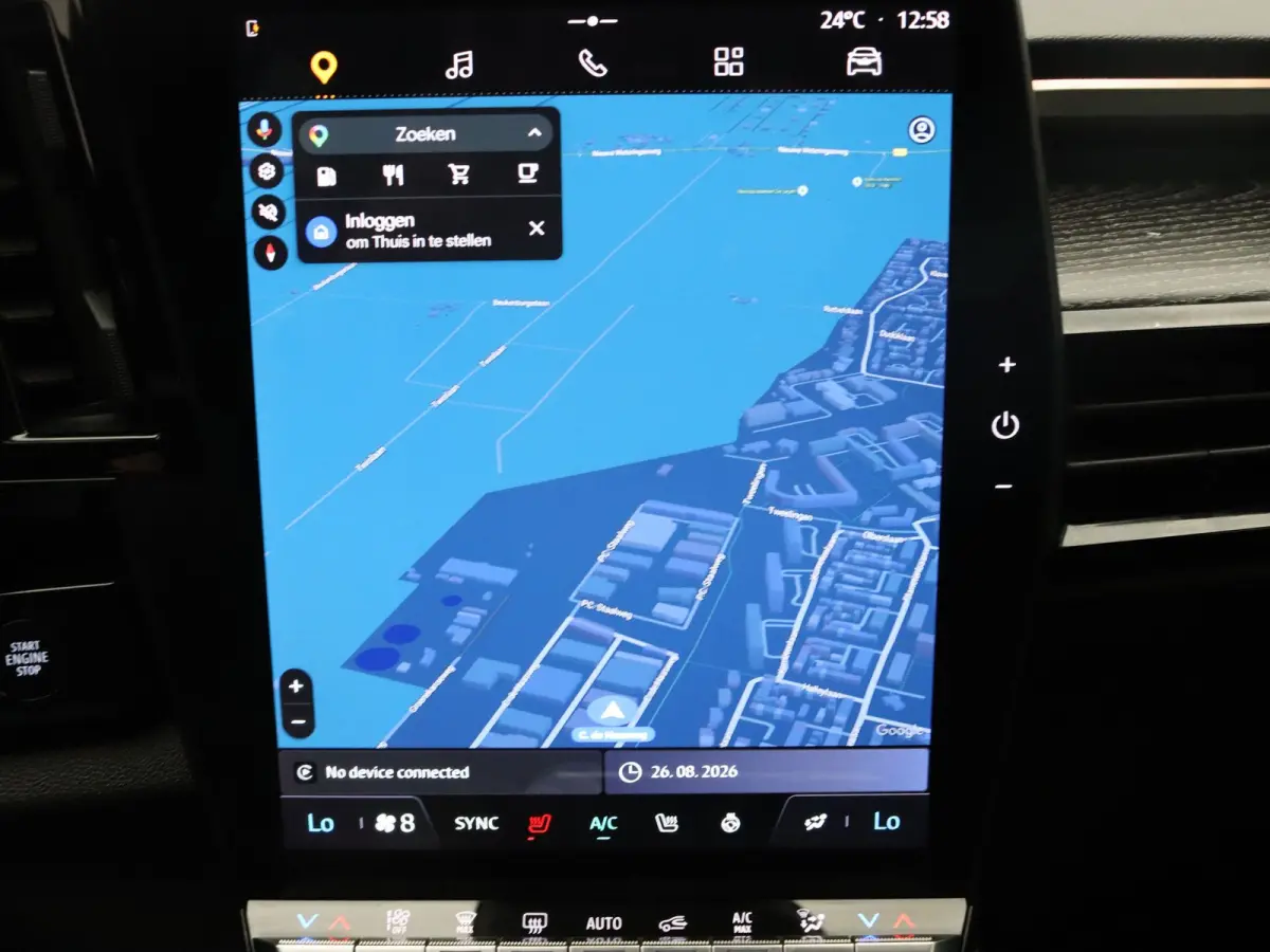 200pk E-Tech full hybrid iconic Apple Carplay/Android Auto | Climate