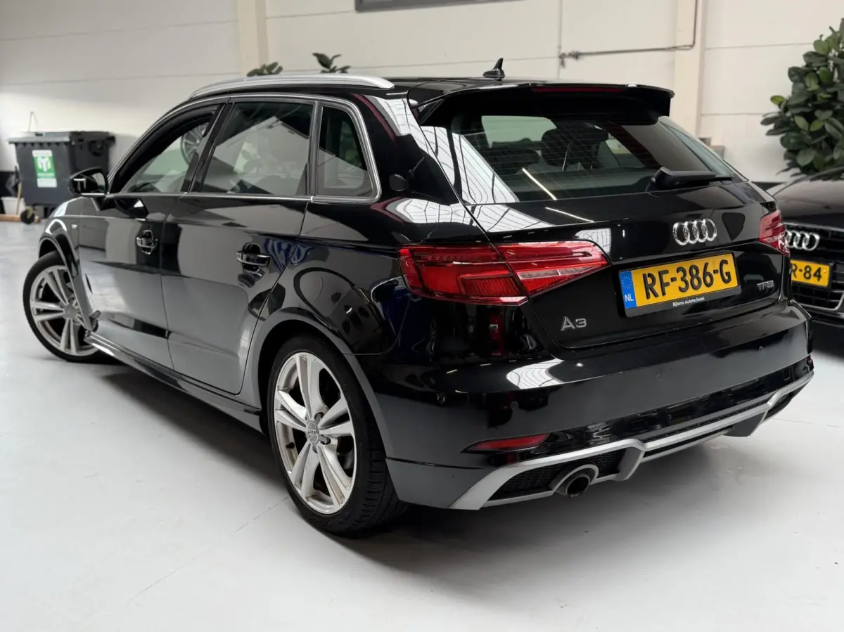 1.0 TFSI | 3x S-line | LED | 18 inch