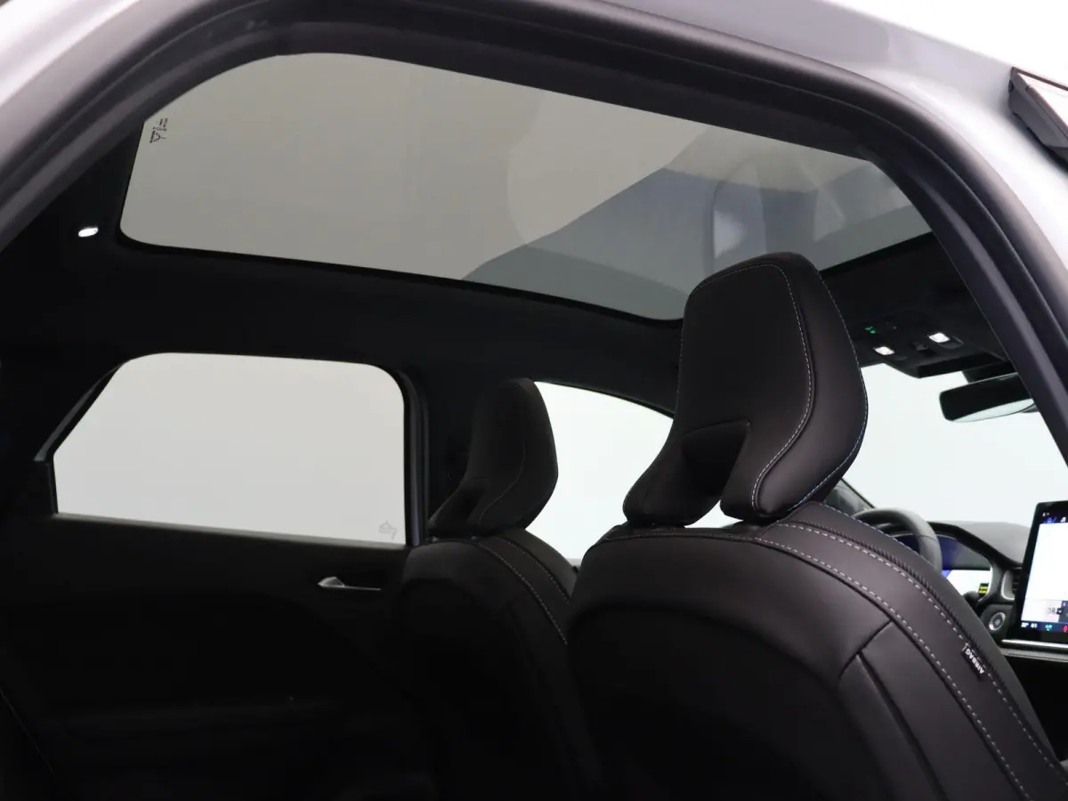 E-Tech full hybrid 160pk esprit Alpine | Panorama dak | Harman Kardon premium audio | Stuurverwarming | Adaptive cruise |