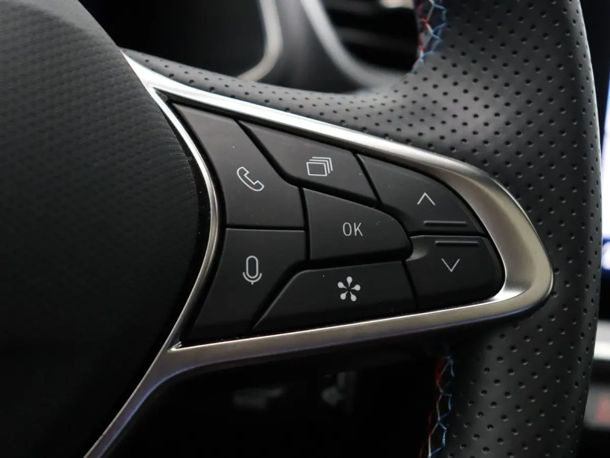 E-Tech full hybrid 160pk esprit Alpine | Panorama dak | Harman Kardon premium audio | Stuurverwarming | Adaptive cruise |