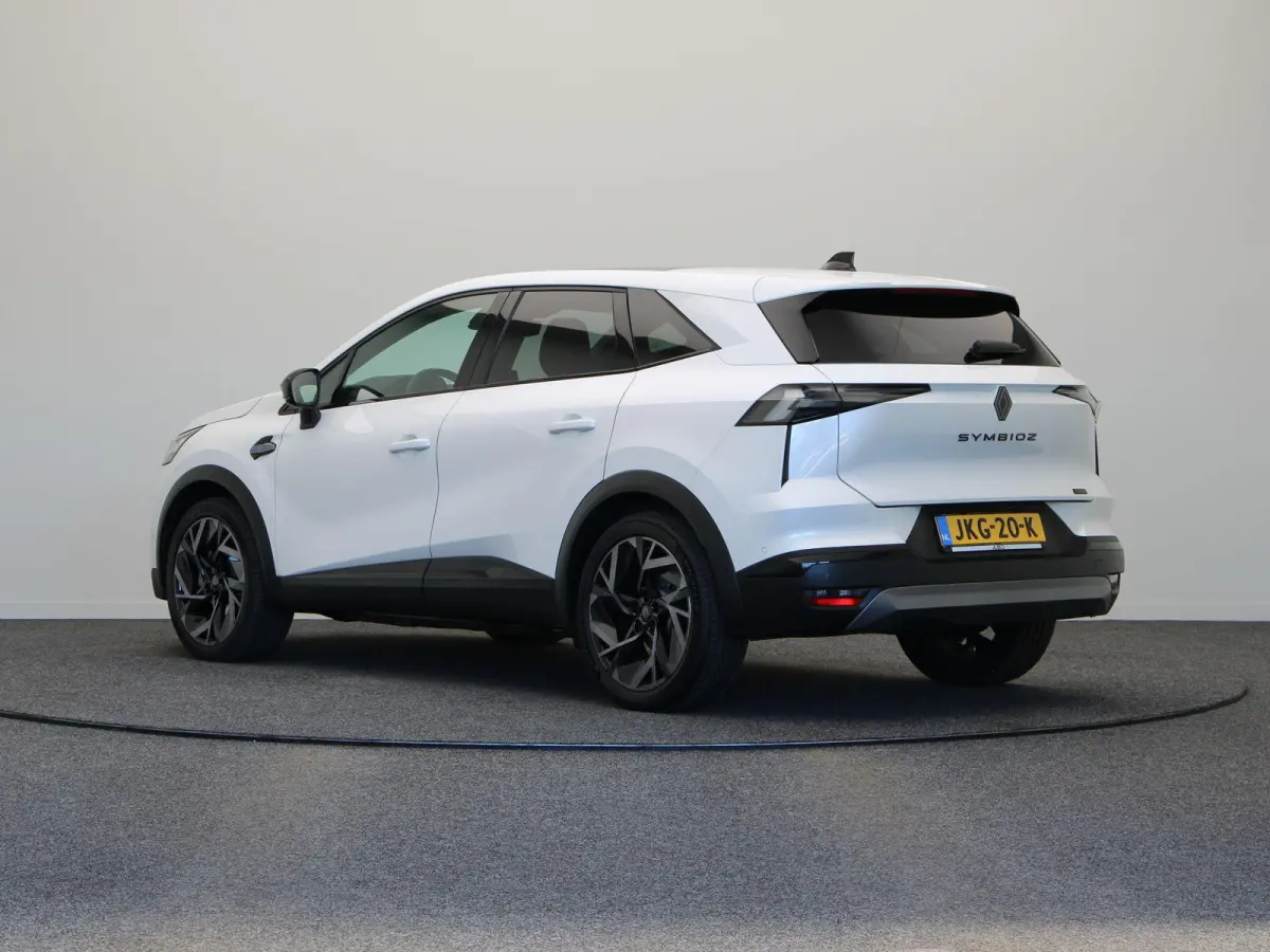 E-Tech full hybrid 160pk esprit Alpine | Panorama dak | Harman Kardon premium audio | Stuurverwarming | Adaptive cruise |