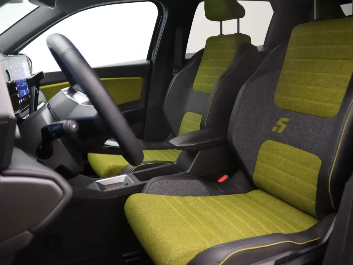 comfort range Iconic 52 kWh Apple Carplay/Android Auto | Climate