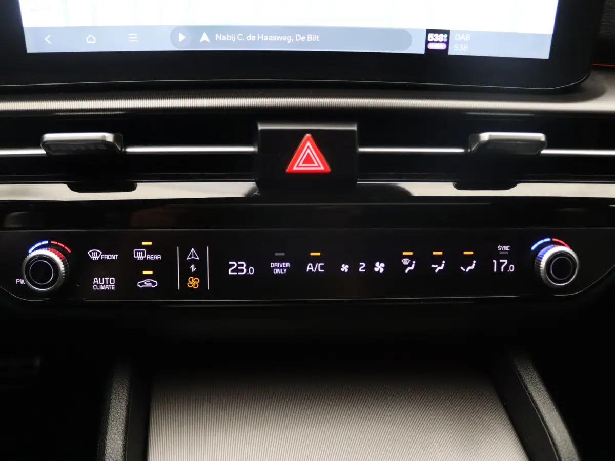 240pk T-GDi Hybrid GT-Line Apple Carplay/Android Auto | Climate